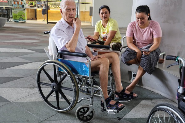 Domestic workers for elderly people in singapore   hire well trained and maid with patience